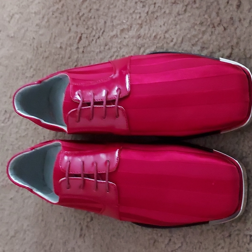 Mens dress shoes